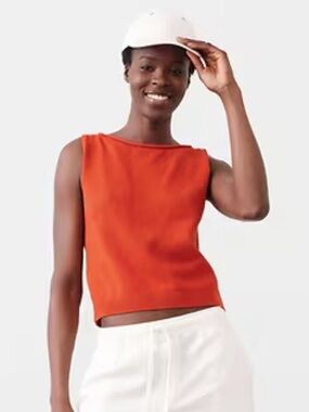 Banana Republic Cropped Boat Neck Sweater Shell